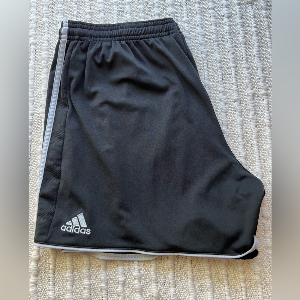 ✨SOLD - Adidas Women’s Climacool Athletic Shorts - Picture 3 of 6